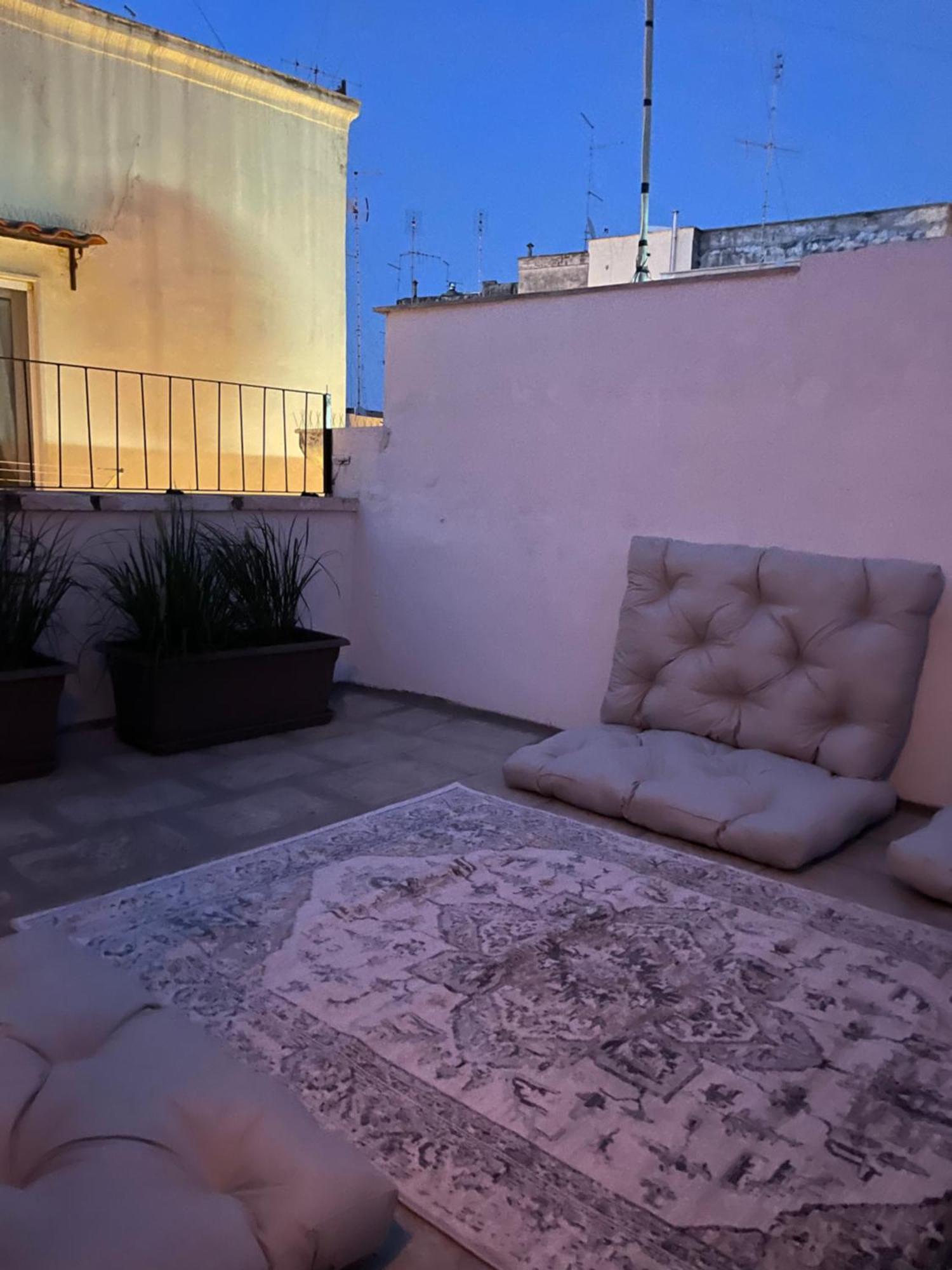 Il Serafino Holiday Suites Бари Экстерьер фото