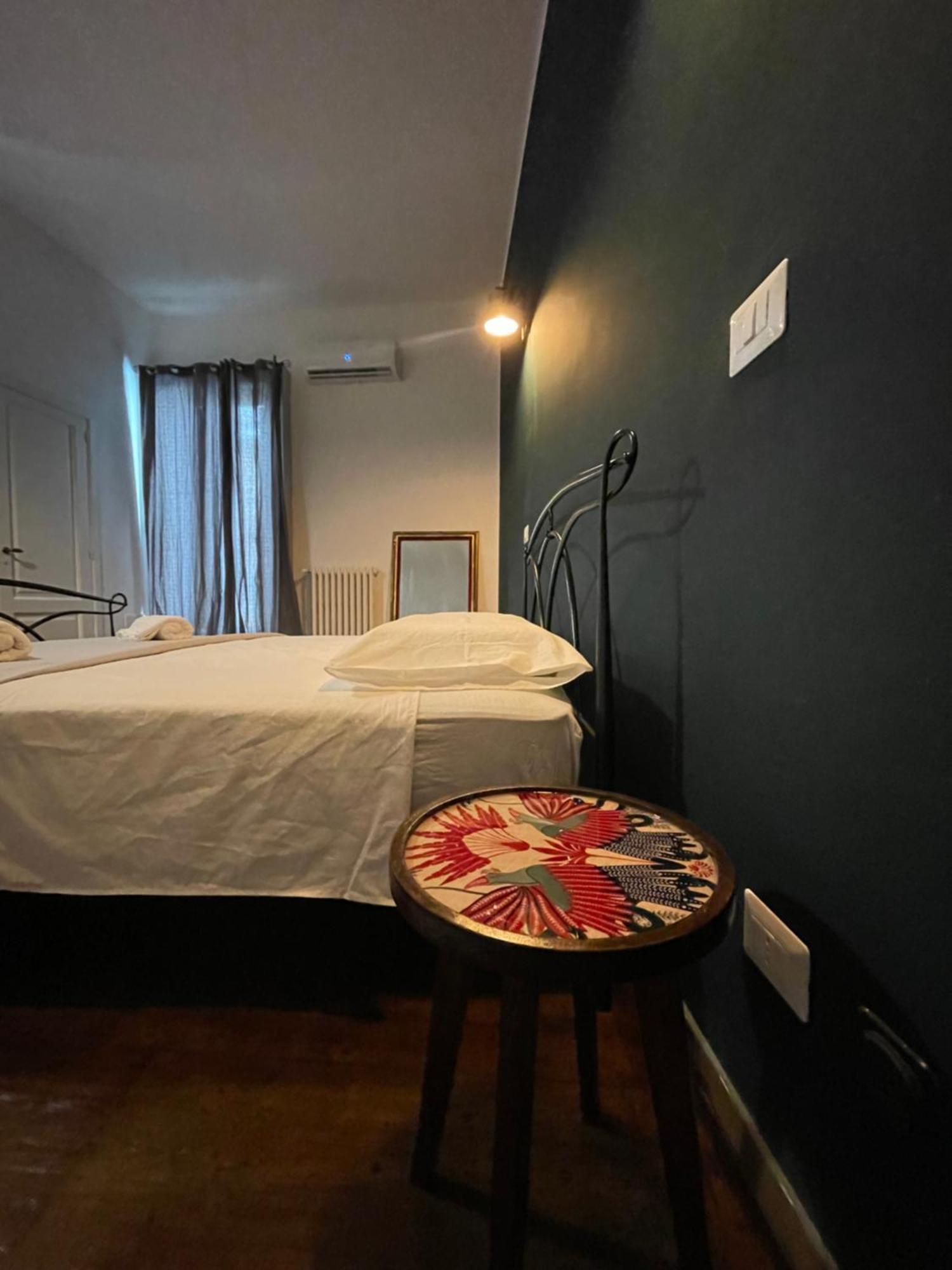Il Serafino Holiday Suites Бари Экстерьер фото